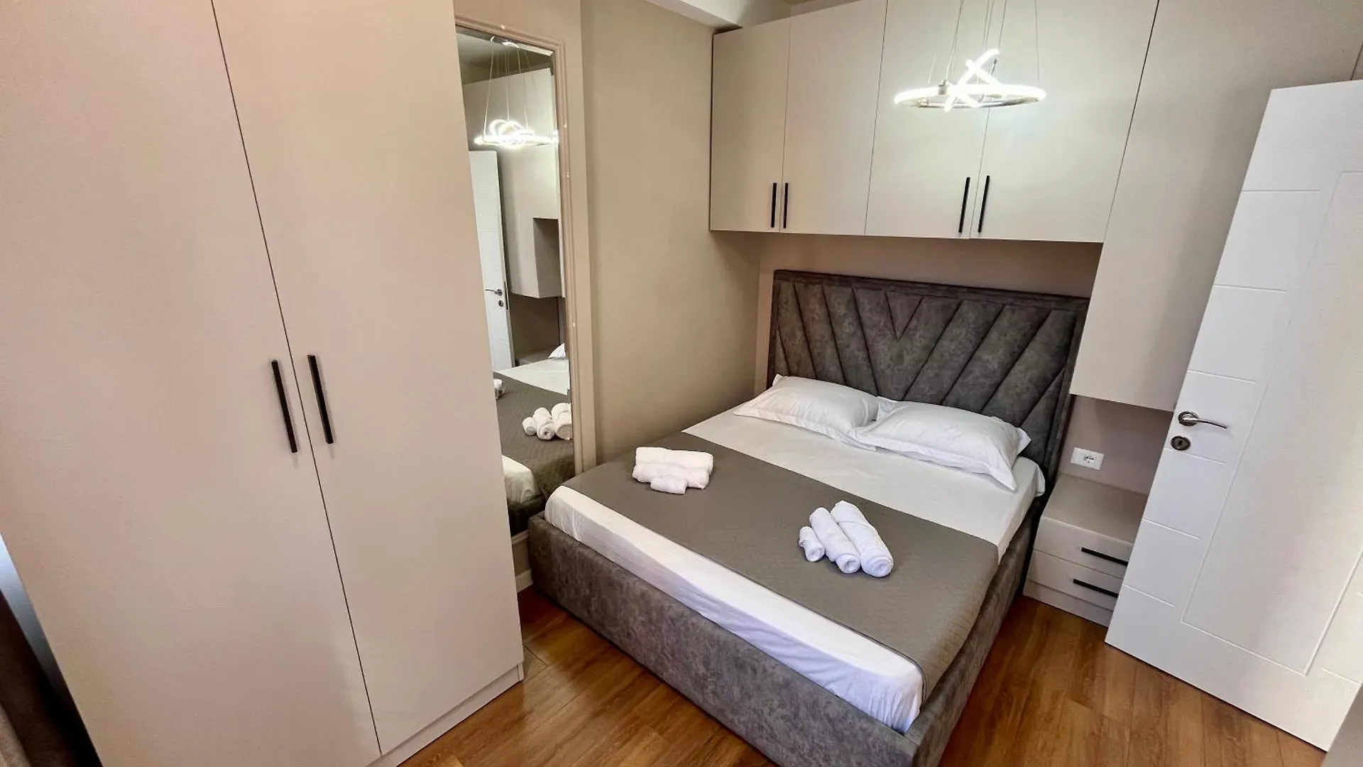 City Center Cozy Apartment Tirana
